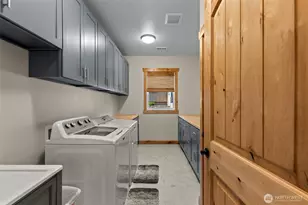 2042 Maiden Ln, Wenatchee, WA 98801 - Photo 24
