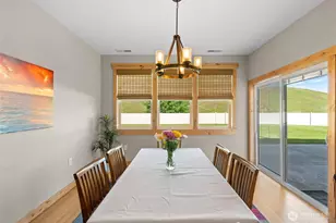 2042 Maiden Ln, Wenatchee, WA 98801 - Photo 14