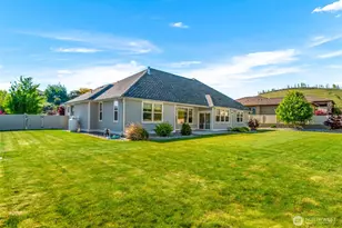 2042 Maiden Ln, Wenatchee, WA 98801 - Photo 30