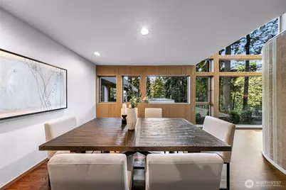 2261 W Lake Sammamish Parkway SE, Bellevue, WA 98008 - Photo 18