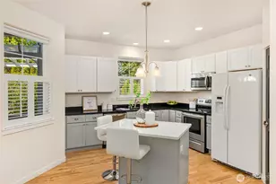 20367 Fortune Pl NE, Poulsbo, WA 98370 - Photo 2