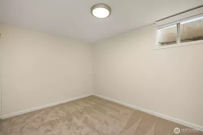 16204 Main Street, Bellevue, WA 98008 - Photo 20