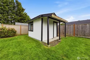 800 Myrtine St, Enumclaw, WA 98022 - Photo 34