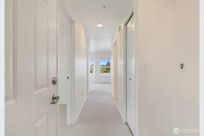 2101 N 55th Street #201, Seattle, WA 98103 - Photo 4