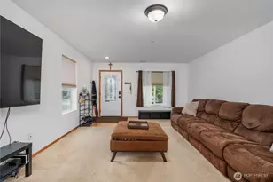 1926 Homan Ave, DuPont, WA 98327 - Photo 6