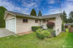1045 Sunrise Ln, Fircrest, WA 98466 - Photo 4