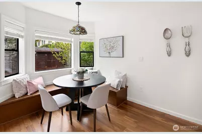4045 2nd Avenue NE, Seattle, WA 98105 - Photo 8