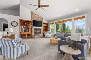 341 W Reeves Hill Dr, Shelton, WA 98584 - Photo 8