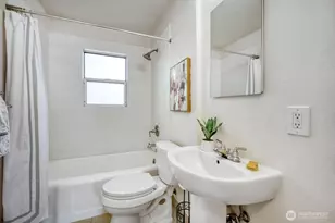 7920 28th Ave SW, Seattle, WA 98126 - Photo 10