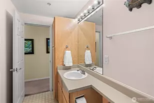 4701 NW Walgren Dr, Silverdale, WA 98383 - Photo 34