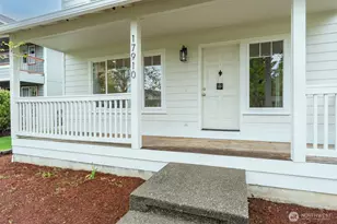 17910 Panorama Blvd E, Bonney Lake, WA 98391 - Photo 4