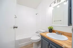 304 NW Hemlock Ave, Royal City, WA 99357 - Photo 12