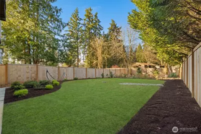 7010 NE 134th Street, Kirkland, WA 98034 - Photo 32