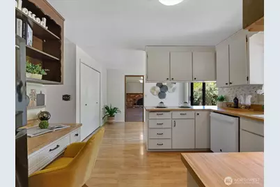 12314 NE 162nd Street, Bothell, WA 98011 - Photo 10