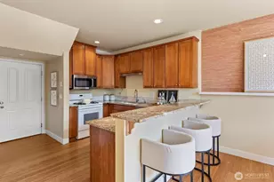 1443 NE 166th Ct, Shoreline, WA 98155 - Photo 8