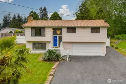 7918 W Glen Drive, Everett, WA 98203 - Photo 1