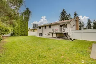 7918 W Glen Dr, Everett, WA 98203 - Photo 26