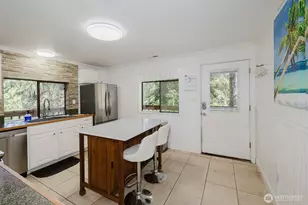 360 Kingsway W, Bremerton, WA 98312 - Photo 4