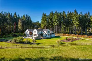 12907 Moss Creek Ln NE, Carnation, WA 98014 - Photo 2