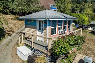 13037 SW Bachelor Rd, Vashon, WA 98070 - Photo 18
