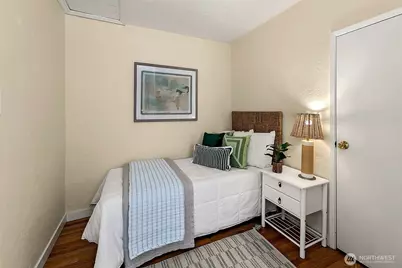 630 NW 76th Street, Seattle, WA 98117 - Photo 12
