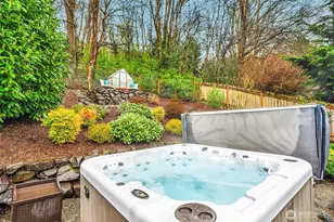 6700 81st Ave SE, Mercer Island, WA 98040 - Photo 26