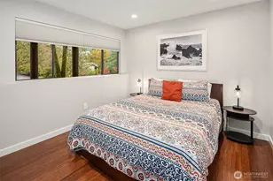 6700 81st Ave SE, Mercer Island, WA 98040 - Photo 20