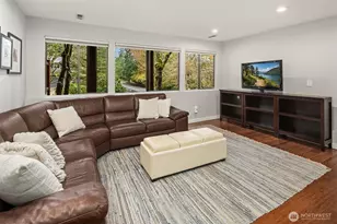 6700 81st Ave SE, Mercer Island, WA 98040 - Photo 18