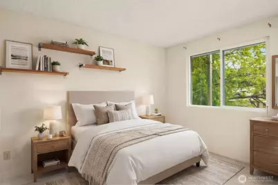 118 SW 116th Street #D32, Seattle, WA 98146 - Photo 8