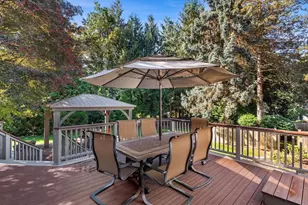 20421 NE 66th Ct, Redmond, WA 98053 - Photo 34