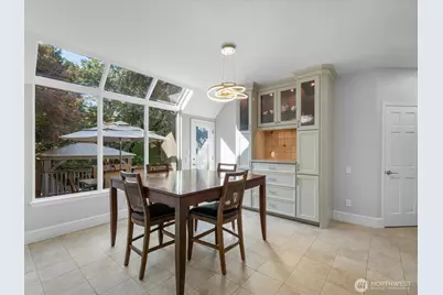 20421 NE 66th Court, Redmond, WA 98053 - Photo 16