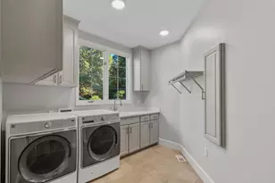 20421 NE 66th Ct, Redmond, WA 98053 - Photo 38