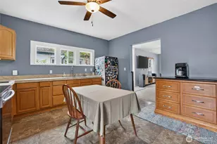 1203 W Main St, Centralia, WA 98531 - Photo 16