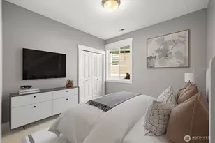 1300 N 27th Pl, Renton, WA 98056 - Photo 26