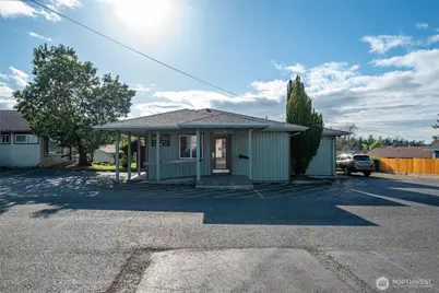 412 N Main Street, Coupeville, WA 98239 - Photo 1