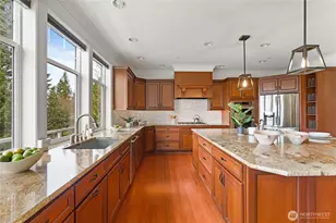 11222 NE 100th St, Kirkland, WA 98033 - Photo 14