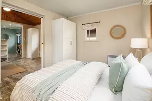 2818 Boyer Ave E, Seattle, WA 98102 - Photo 14