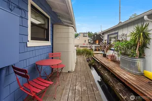 2818 Boyer Ave E, Seattle, WA 98102 - Photo 6