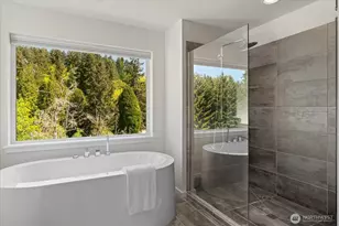 8586 121st Pl SE, Newcastle, WA 98056 - Photo 22