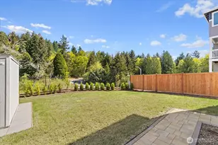 8586 121st Pl SE, Newcastle, WA 98056 - Photo 34