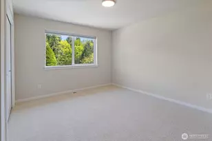 8586 121st Pl SE, Newcastle, WA 98056 - Photo 26