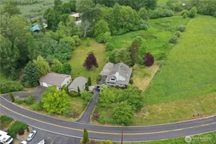 103 W Little Island Rd, Cathlamet, WA 98612 - Photo 2