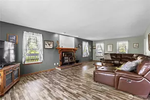 103 W Little Island Rd, Cathlamet, WA 98612 - Photo 4