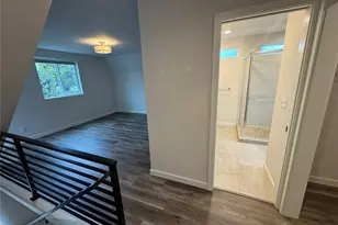 919 N 103rd St, Seattle, WA 98133 - Photo 6