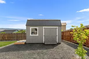 1631 Fuller St, Wenatchee, WA 98801 - Photo 34