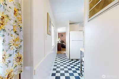 968 NE Empire Street, College Place, WA 99324 - Photo 16