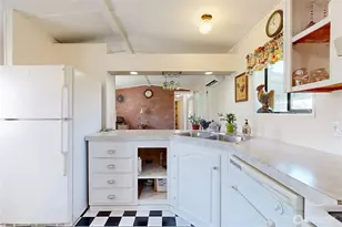 968 NE Empire St, College Place, WA 99324 - Photo 12