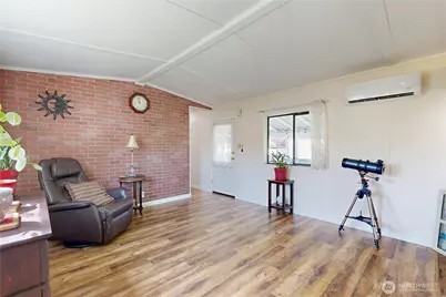 968 NE Empire Street, College Place, WA 99324 - Photo 8