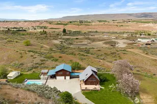 134 Thorburn LN, Malaga, WA 98828 - Photo 2