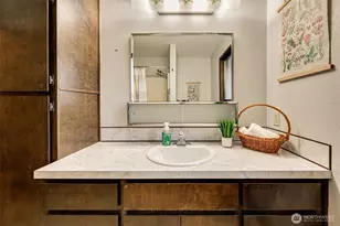 731 Carnine Rd, Castle Rock, WA 98611 - Photo 16